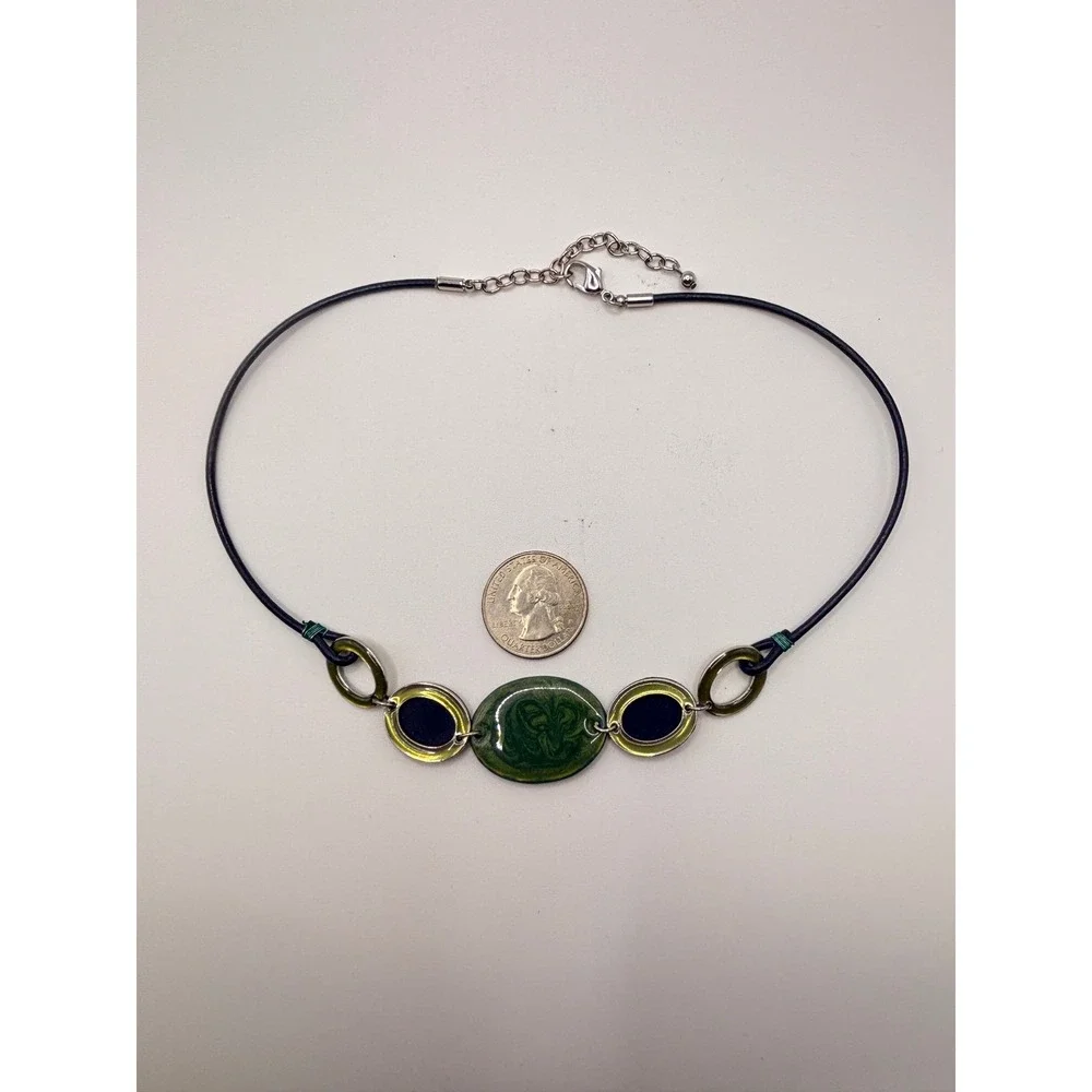 Nine & Company Nine‎ West Green Navy Enamel Oval Cord Necklace NWT 16